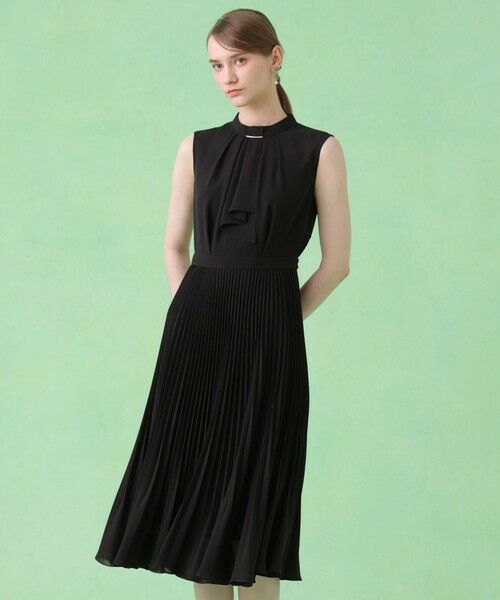 ANAYI / アナイ ミニ丈・ひざ丈ワンピース | シアードビープリーツノースリ ワンピース（black (95)）