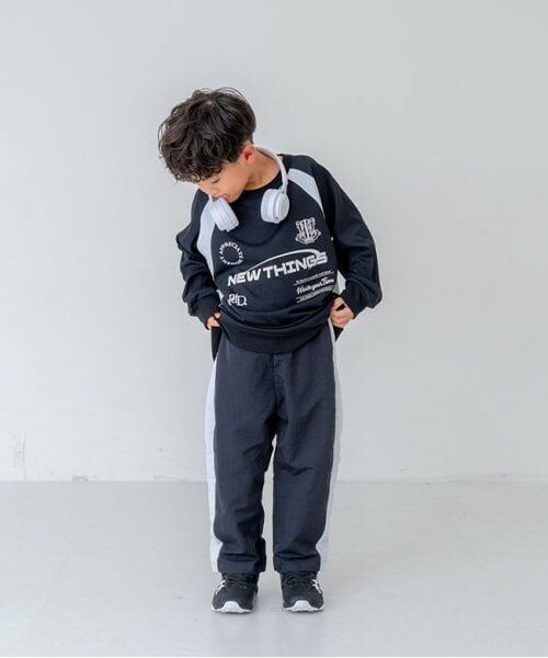 and D.petitmain / アンドディー. プティマイン その他パンツ | 【セットアップ対応可】ライン入りナイロントラックパンツ | 詳細5