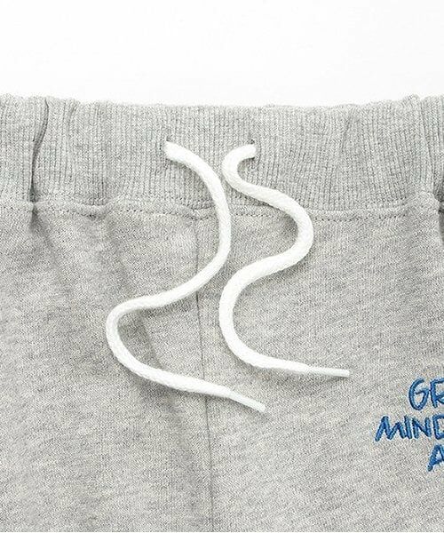 and D.petitmain / アンドディー. プティマイン その他パンツ | 【セットアップ対応可】ロゴ入りスウェットパンツ | 詳細3