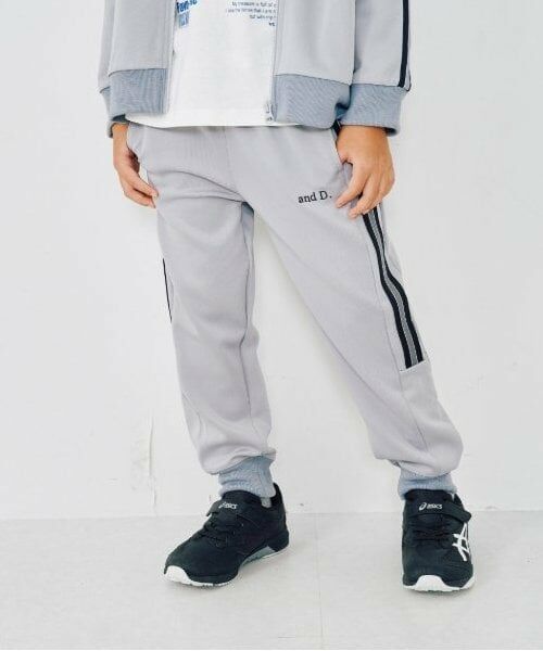 and D.petitmain / アンドディー. プティマイン その他パンツ | 【セットアップ対応可】サイドライン入りキリカエジョグパンツ | 詳細6