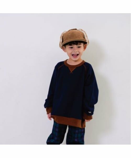 and D.petitmain / アンドディー. プティマイン スウェット | 配色ガゼットワイドスウェット（紺）