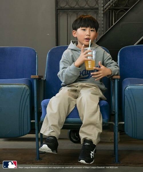 and D.petitmain / アンドディー. プティマイン パーカー | 【MLB】ロゴプリントワイドスウェットパーカー（トップ グレー）