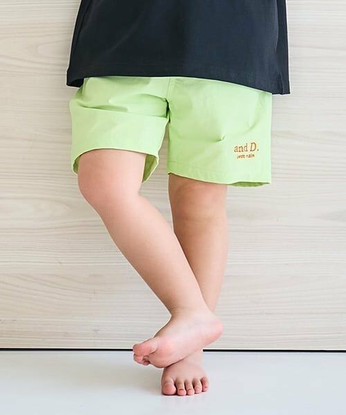 and D.petitmain / アンドディー. プティマイン ショート・ハーフ・半端丈パンツ | 【水陸両用】ショートパンツ（ライム）