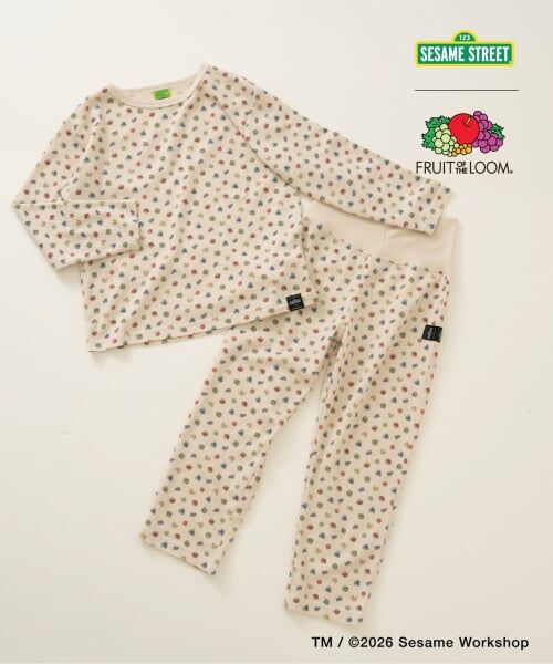 and D.petitmain / アンドディー. プティマイン ルームウェア | 【セサミストリート×フルーツ】ワッフルパジャマ（オフ ホワイト）