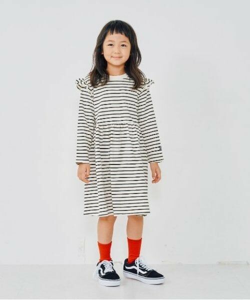 and D.petitmain / アンドディー. プティマイン ミニ丈・ひざ丈ワンピース | 裏毛ミニフリルワンピース | 詳細1