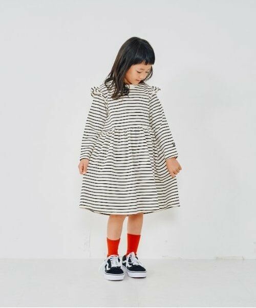 and D.petitmain / アンドディー. プティマイン ミニ丈・ひざ丈ワンピース | 裏毛ミニフリルワンピース（黒）