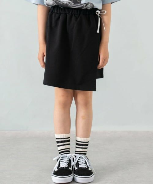 and D.petitmain / アンドディー. プティマイン ショート・ハーフ・半端丈パンツ | 【綿100%】カット台形ラップキュロット(黒)