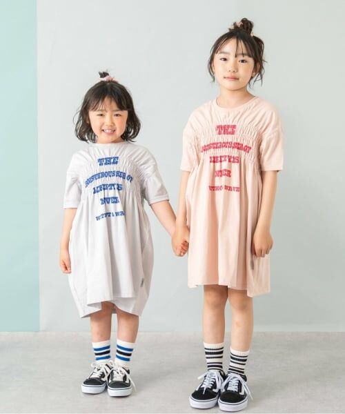 and D.petitmain / アンドディー. プティマイン ミニ丈・ひざ丈ワンピース | ロゴプリントシャーリング半袖ワンピ | 詳細15