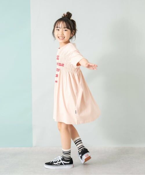 and D.petitmain / アンドディー. プティマイン ミニ丈・ひざ丈ワンピース | ロゴプリントシャーリング半袖ワンピ | 詳細7
