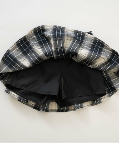 and D.petitmain / アンドディー. プティマイン ショート・ハーフ・半端丈パンツ | プリーツカーゴキュロット | 詳細13