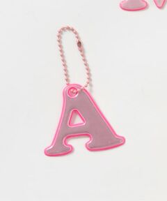 and D.petitmain / アンドディー. プティマイン チャーム | あんしんアルファベットリフレクターチャーム（ピンク）