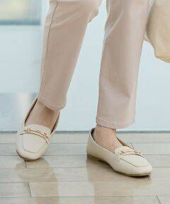 ⭐︎お値下げしました⭐︎ Often フリル付きベージュフラットシューズ Öffen フリル付きベージュフラットシューズ