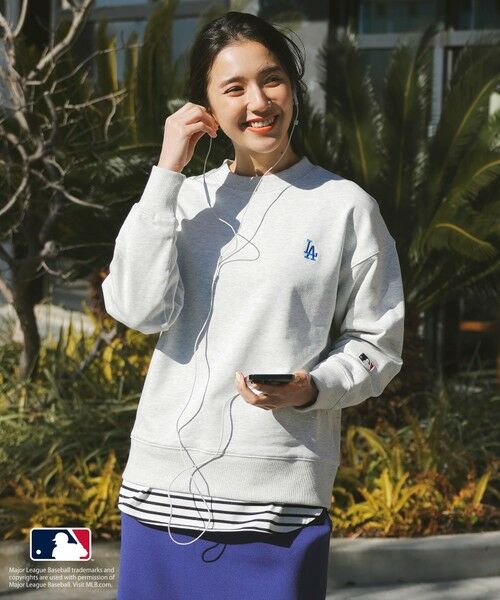 any FAM/エニィファム 【洗濯機可/UVケア】MLB/メジャーリーグベースボール クルーネックスウェット ライトグレー F any FAM/エニィファム 【洗濯機可/UVケア】MLB/メジャーリーグベースボール クルーネックスウェット ライトグレー F