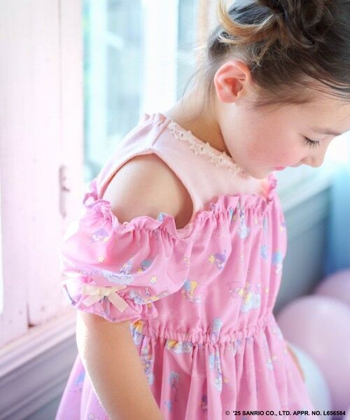 ANY / エニィ ロング・マキシ丈ワンピース | 【any FAM× リトルツインスターズ 】キキ&ララ オン・オフショルダーワンピース | 詳細1