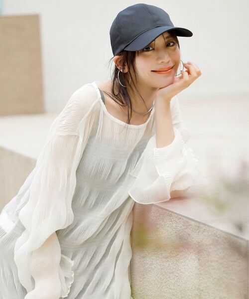 【新品未使用】しーちゃん　完全撥水　完全遮光キャップ アイボリー インスタグラム セール】 【UVカット・洗える】シャインカット キャップ