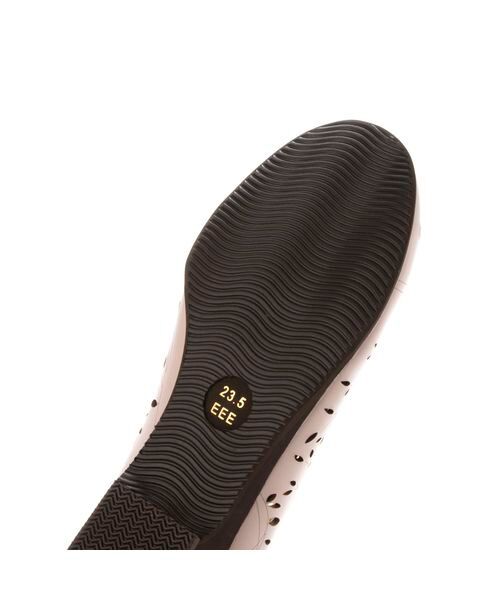 Atelier / アトリエ フラットシューズ | 【３Ｅ】レーザーカットデザインパンプス | 詳細4