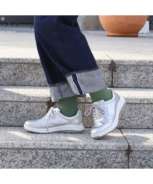 Atelier/アトリエ 【4E】軽量厚底スニーカー シルバー 220