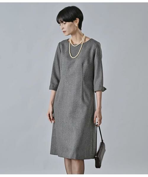 Atraer/アトラエル MARZOTTO ダイヤジャカード 7分袖Aラインワンピース カーキグリーン 11号 Atraer/アトラエル MARZOTTO ダイヤジャカード 7分袖Aラインワンピース カーキグリーン 11号