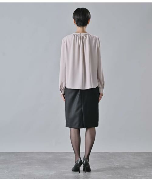 Atraer / アトラエル シャツ・ブラウス | ストレッチジョーゼット ギャザーデザインブラウス | 詳細2
