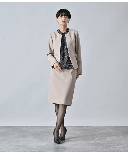 Atraer / アトラエル シャツ・ブラウス | モノトーンフラワープリント ヨーク切り替えブラウス | 詳細10