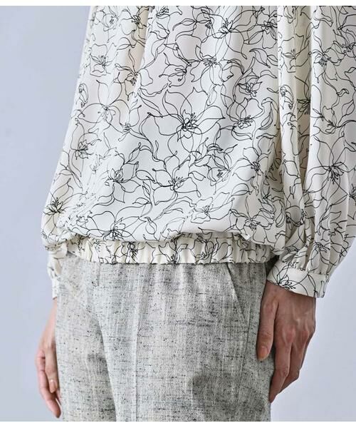 Atraer / アトラエル シャツ・ブラウス | モノトーンフラワープリント ヨーク切り替えブラウス | 詳細4