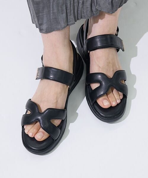 Au BANNISTER / オゥ バニスター サンダル | パフィダブルベルトサンダル【予約】（ブラック）