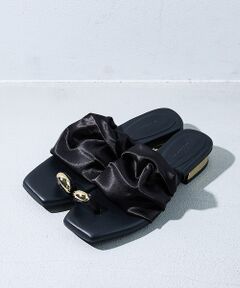 Au BANNISTER / オゥ バニスター サンダル | 【ストレッチサテン】サムメタルサンダル【予約】