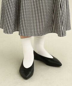 a.v.v / アー・ヴェ・ヴェ フラットシューズ | Vカットフラットシューズ