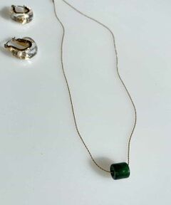 a.v.v / アー・ヴェ・ヴェ ネックレス・ペンダント・チョーカー | 樹脂トップショートネックレス