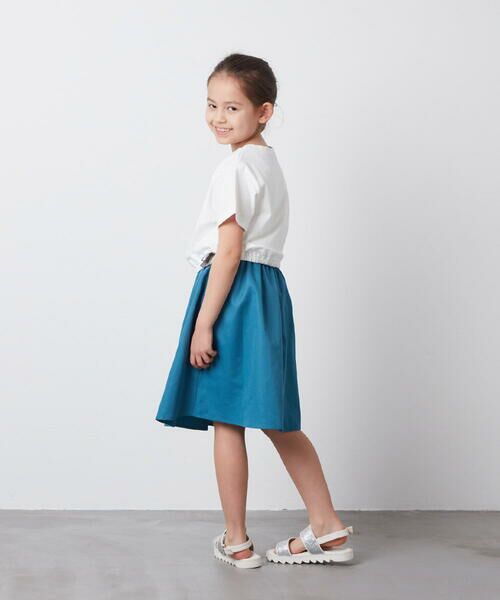 a.v.v / アー・ヴェ・ヴェ ロング・マキシ丈ワンピース | [160]サイドリボンロゴ刺繍ドッキングワンピース | 詳細4