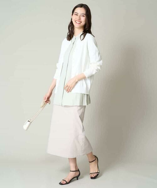 a.v.v / アー・ヴェ・ヴェ シャツ・ブラウス | サイドプリーツブラウス | 詳細13