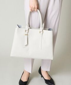 a.v.v / アー・ヴェ・ヴェ トートバッグ | 三層A4トートバッグ