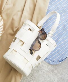 a.v.v / アー・ヴェ・ヴェ サングラス・メガネ | ウェリントンサングラス