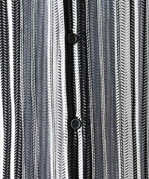 a.v.v / アー・ヴェ・ヴェ シャツ・ブラウス | 【洗濯機で洗える】マルチストライプ柄レースオープンカラーシャツ 5分袖 | 詳細24