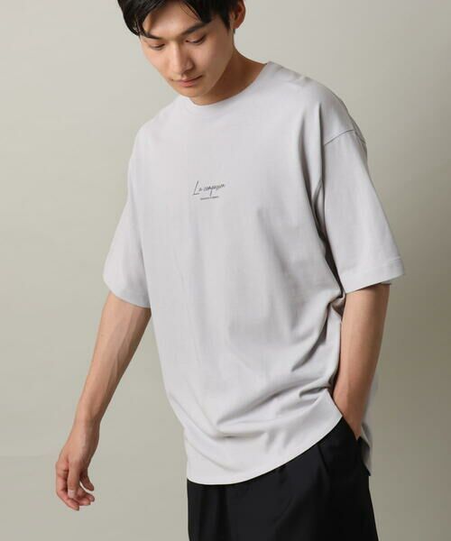 a.v.v/アー・ヴェ・ヴェ 【HIDEYUKI SUTO×a.v.vコラボ】フォトプリントロングシルエットTシャツ ライトグレー S a.v.v/アー・ヴェ・ヴェ 【HIDEYUKI SUTO×a.v.vコラボ】フォトプリントロングシルエットTシャツ ライトグレー S