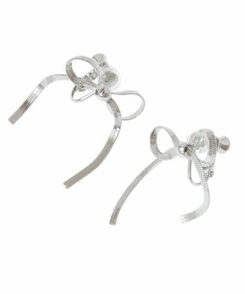 a.v.v / アー・ヴェ・ヴェ ピアス・イヤリング | メタルリボンイヤリング | 詳細1