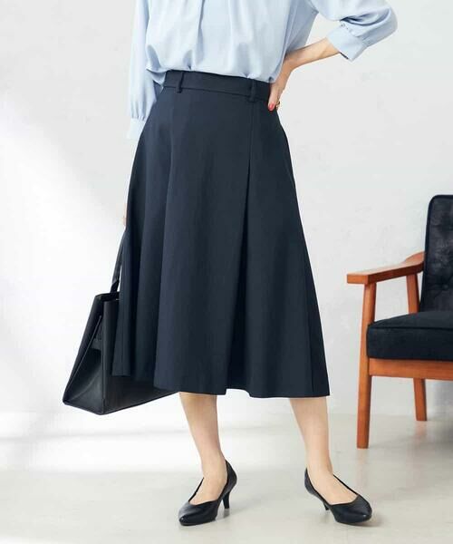 a.v.v / アー・ヴェ・ヴェ ミニ・ひざ丈スカート | 【洗える/ストレッチ/UVカット】麻調ストレッチフレアスカート | 詳細1