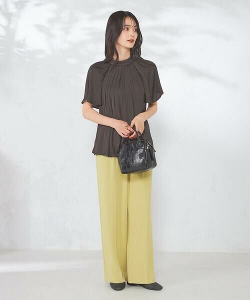 a.v.v / アー・ヴェ・ヴェ シャツ・ブラウス | 【洗える/イージーケア】サテンフリルネックブラウス | 詳細24