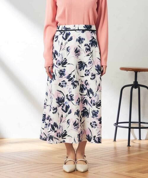 a.v.v / アー・ヴェ・ヴェ ロング・マキシ丈スカート | 花柄ブッチャースカート | 詳細17