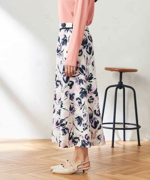 a.v.v / アー・ヴェ・ヴェ ロング・マキシ丈スカート | 花柄ブッチャースカート | 詳細18