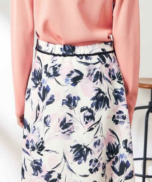 a.v.v / アー・ヴェ・ヴェ ロング・マキシ丈スカート | 花柄ブッチャースカート | 詳細21