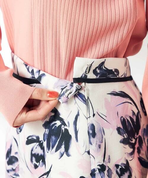 a.v.v / アー・ヴェ・ヴェ ロング・マキシ丈スカート | 花柄ブッチャースカート | 詳細23