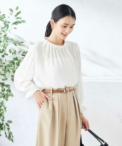 a.v.v / アー・ヴェ・ヴェ シャツ・ブラウス | タックネックブラウス | 詳細12