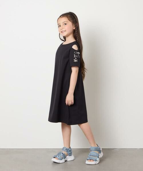 a.v.v / アー・ヴェ・ヴェ ロング・マキシ丈ワンピース | 【ワンピース人気NO1/毛玉になりにくい】[100-130]オフショルレースアップワンピース | 詳細15