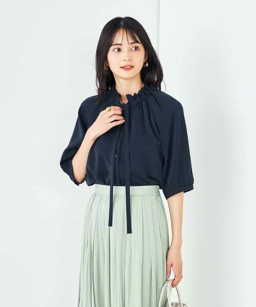 a.v.v / アー・ヴェ・ヴェ シャツ・ブラウス | フリルネックボウタイブラウス | 詳細1