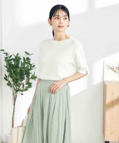 a.v.v / アー・ヴェ・ヴェ ニット・セーター | 【接触冷感/UVカット/洗える】クルーネックハーフスリーブ美ラクるサマーニット(ホワイト)