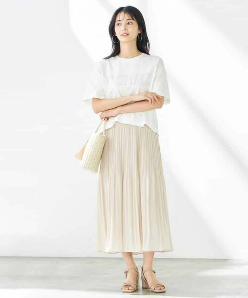 a.v.v / アー・ヴェ・ヴェ カットソー | 【コットン100％】大人のクロップドロゴTシャツ | 詳細4