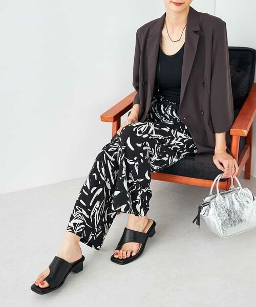 a.v.v / アー・ヴェ・ヴェ チノ・ワークパンツ | 幾何柄プリントイージーパンツ | 詳細13