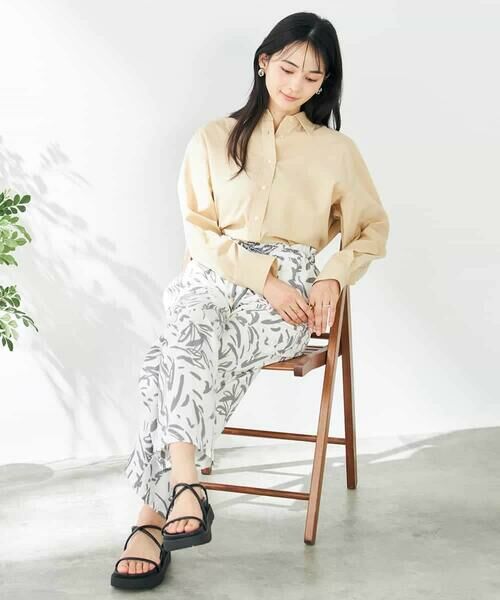 a.v.v / アー・ヴェ・ヴェ チノ・ワークパンツ | 幾何柄プリントイージーパンツ | 詳細6