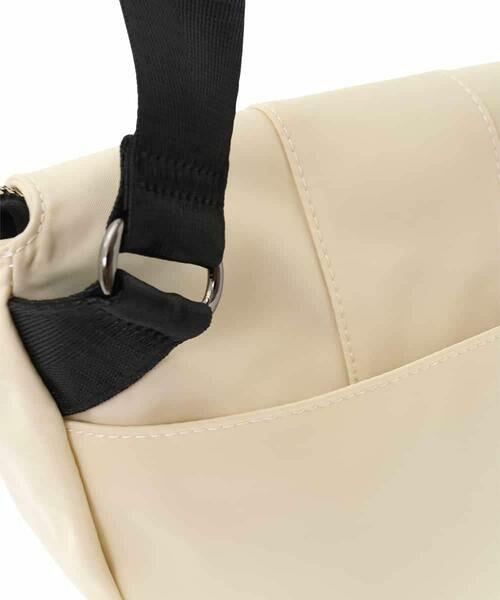 a.v.v / アー・ヴェ・ヴェ メッセンジャーバッグ・ウエストポーチ | ナイロンボディバッグ | 詳細26